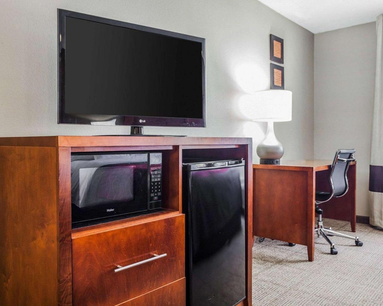 Comfort Inn & Suites Moberly Εξωτερικό φωτογραφία